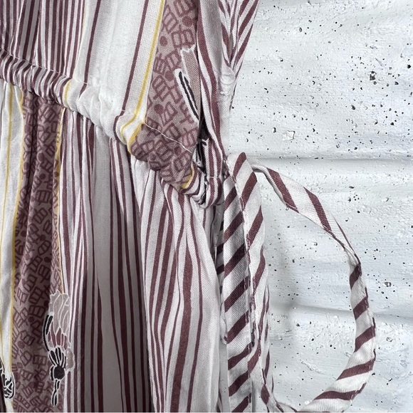 O’NEILL mauve & ivory floral striped Angie V-Neck Maxi Dress x-small - Picture 6 of 13